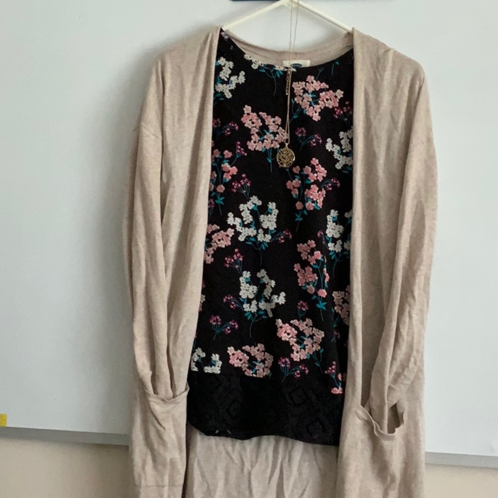 Van Heusen floral print top